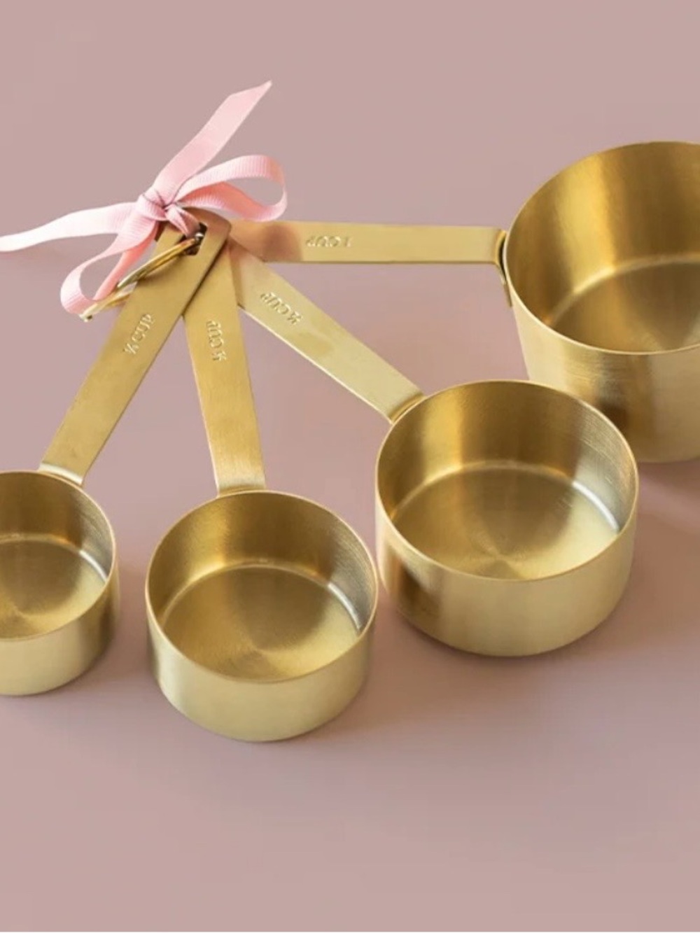 Hobbry: Gold Measuring Cups - Jilly Box